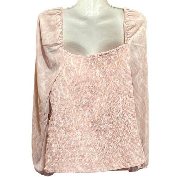 HALOGEN Blouse L Scrolling Pink Variegated Smocked Puff Sleeve Scrolling Fairy - Picture 10 of 12